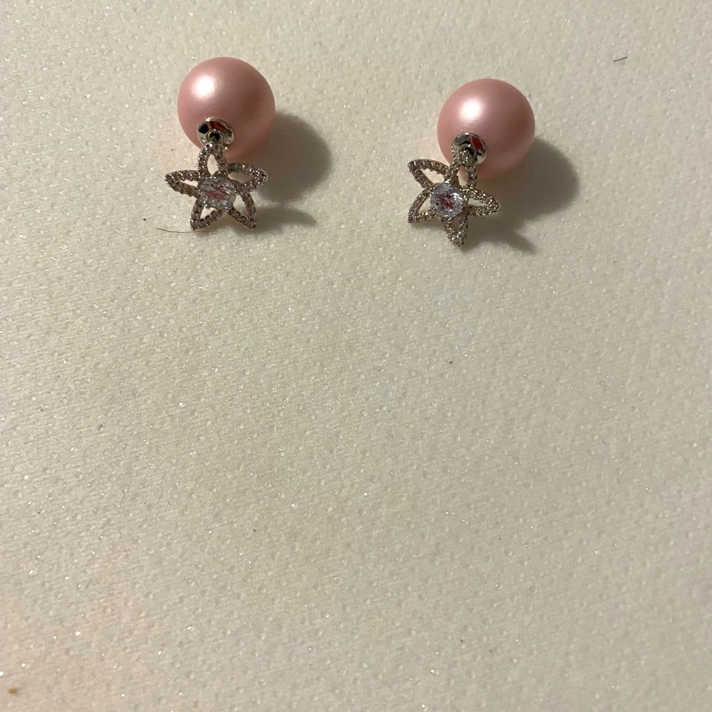 diamonds and pearls earrings